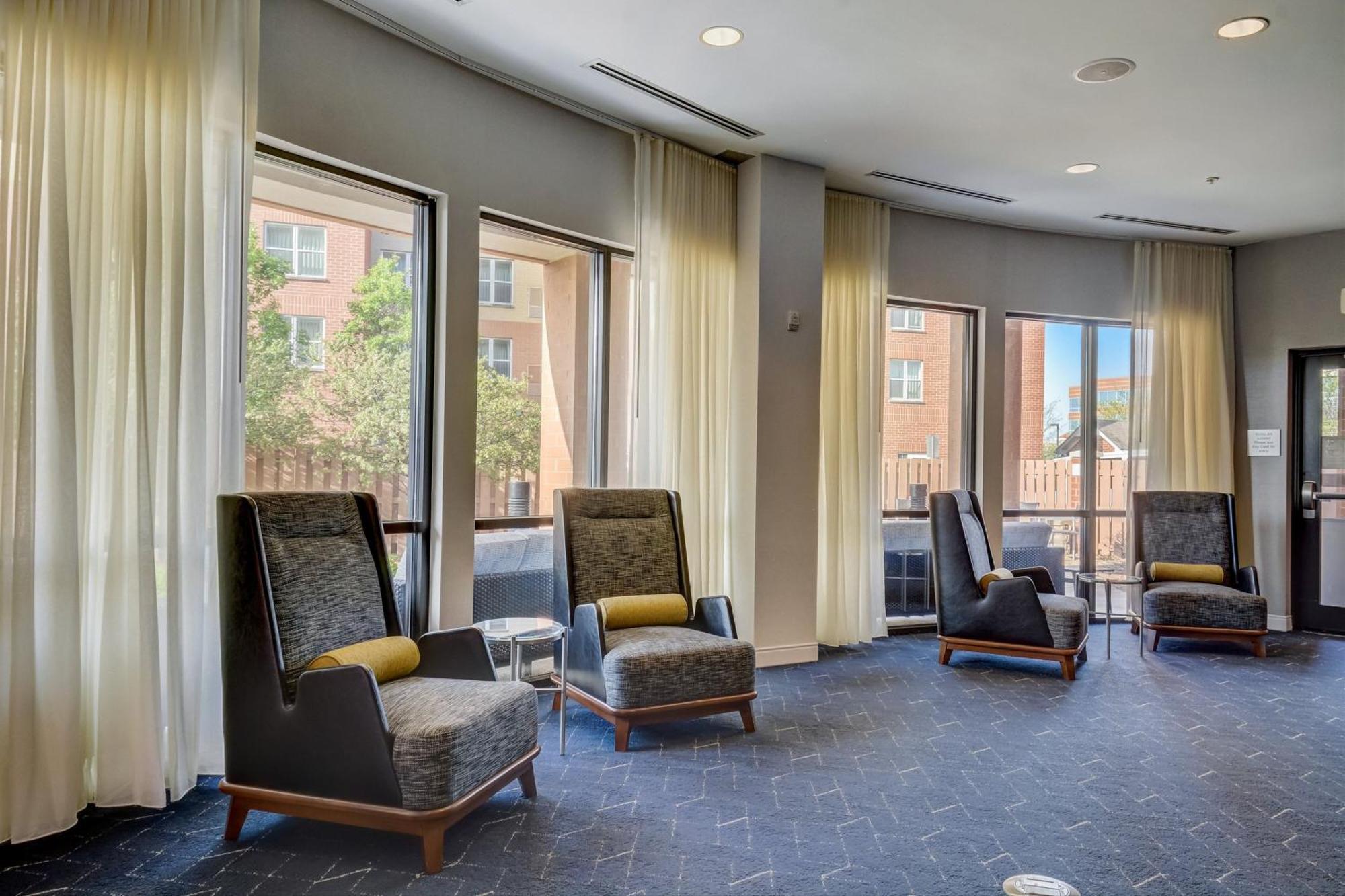Courtyard Cincinnati North At Union Centre West Chester Ngoại thất bức ảnh